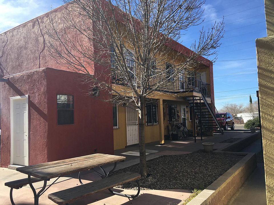 1st image of 1906 Buena Vista Dr SE #B