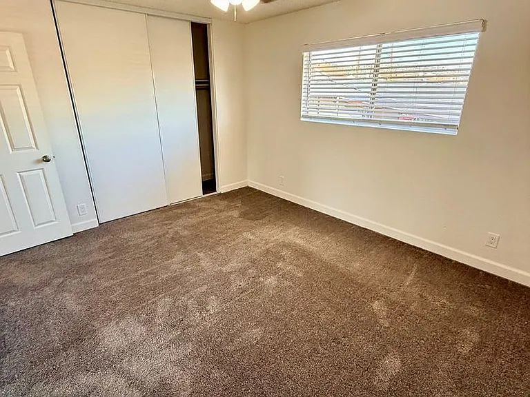Anza Oaks Apartments — Photo 52