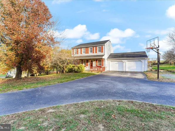 921 Little Elk Creek Rd, Oxford, PA 19363