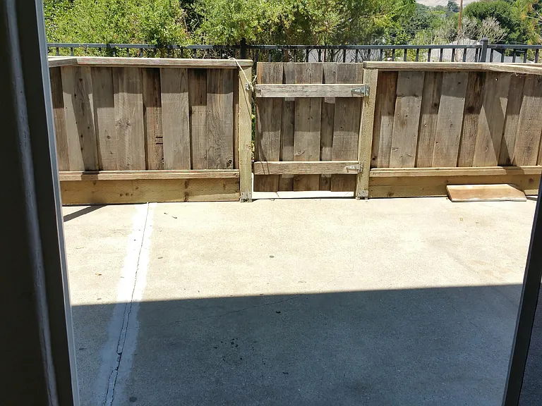 210 Nob Hill Ter #1 — Photo 5