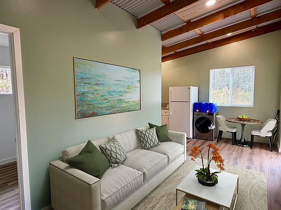 2nd image of 16-1901 Uau Rd