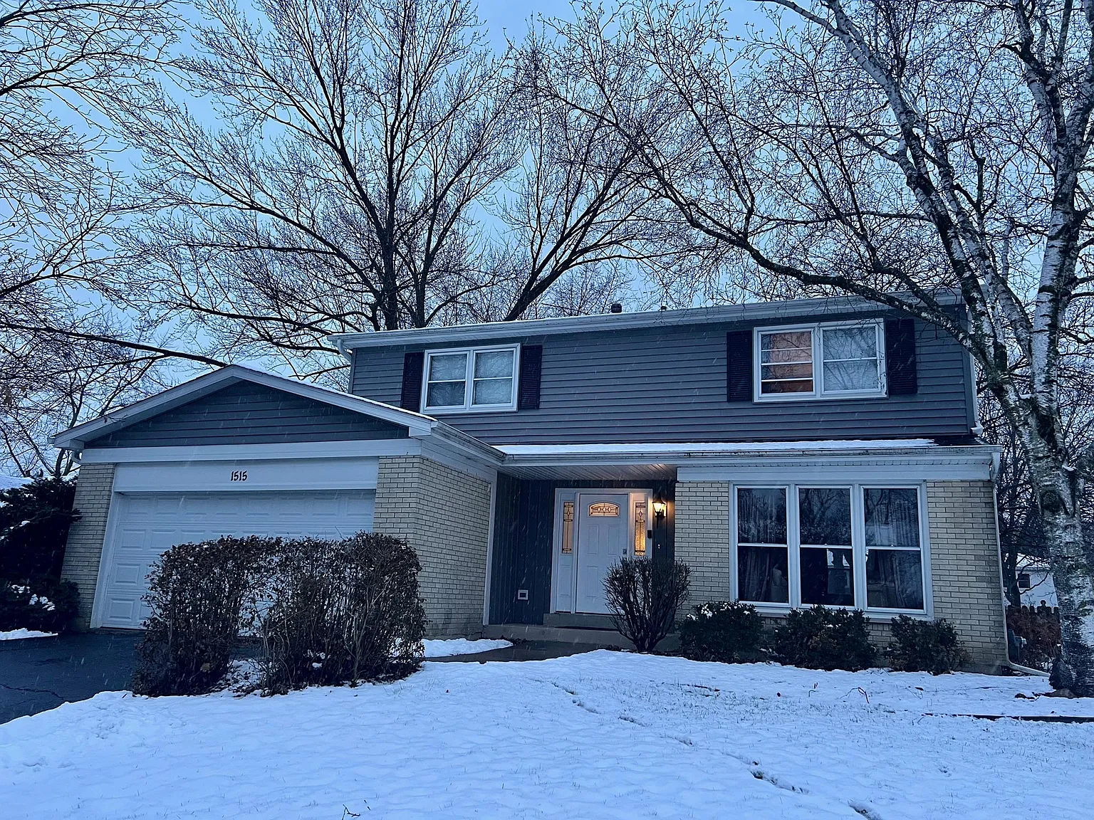 1515 Windsor Ct photo 1