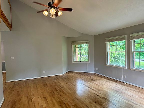 5th image of 175 Highland Cir
