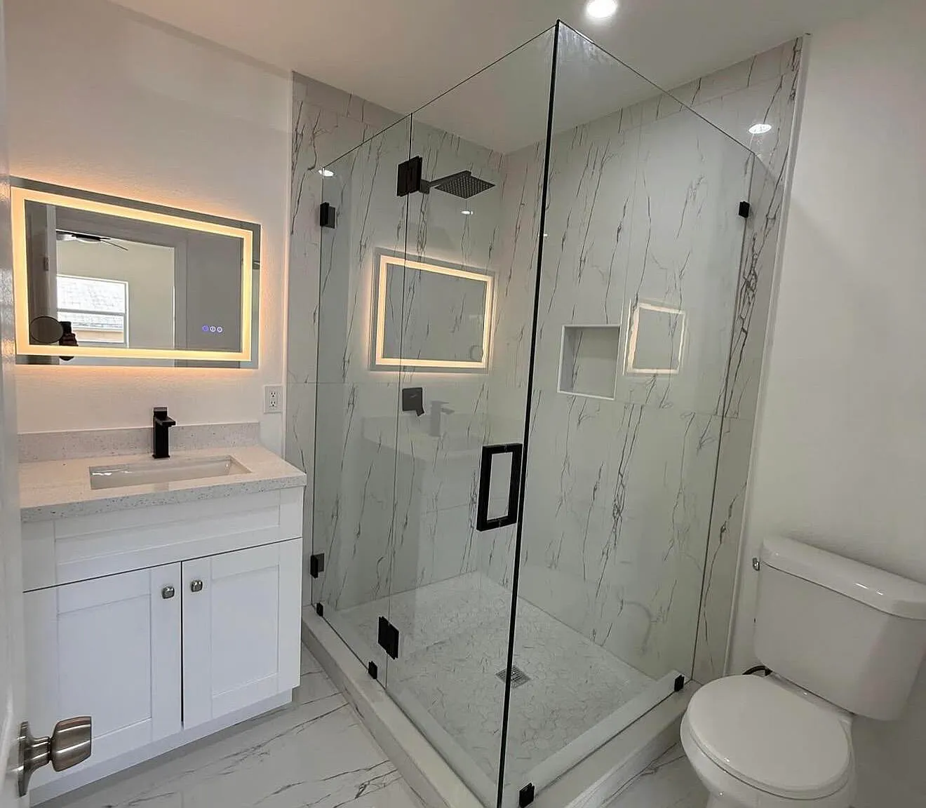 3 bed, 2.0 bath, 1300 sqft, $3,500 — Photo 3
