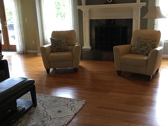 Great room vaulted ceiling 