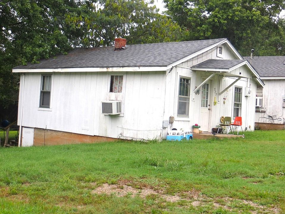 2nd image of 321-327 Old Alton Rd