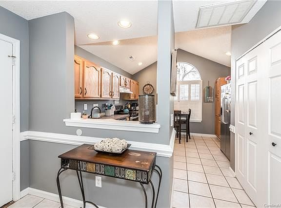 3rd image of 5900 Prescott Ct