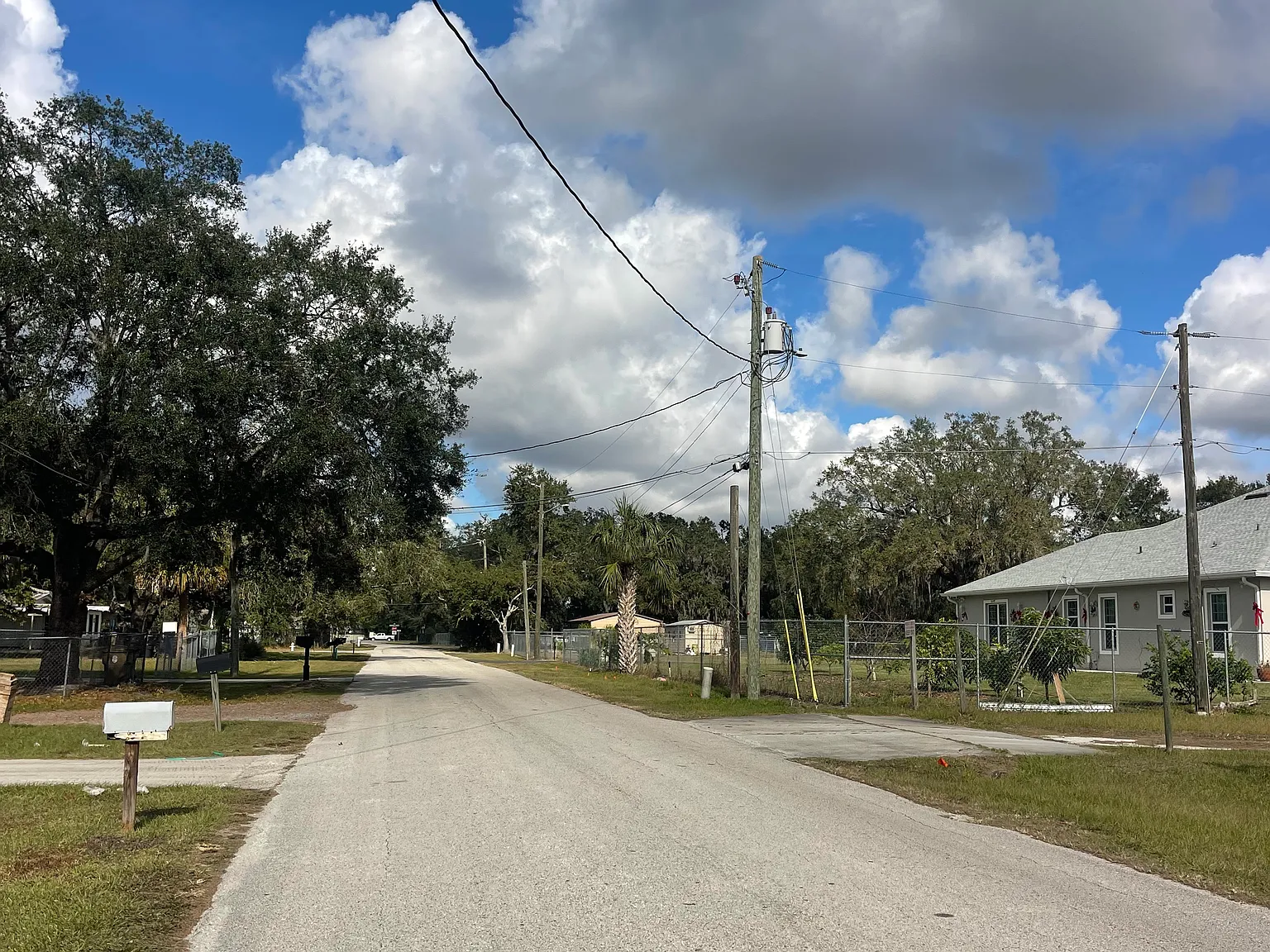 2 bed, 1261 sqft, $1,700 — Photo 2
