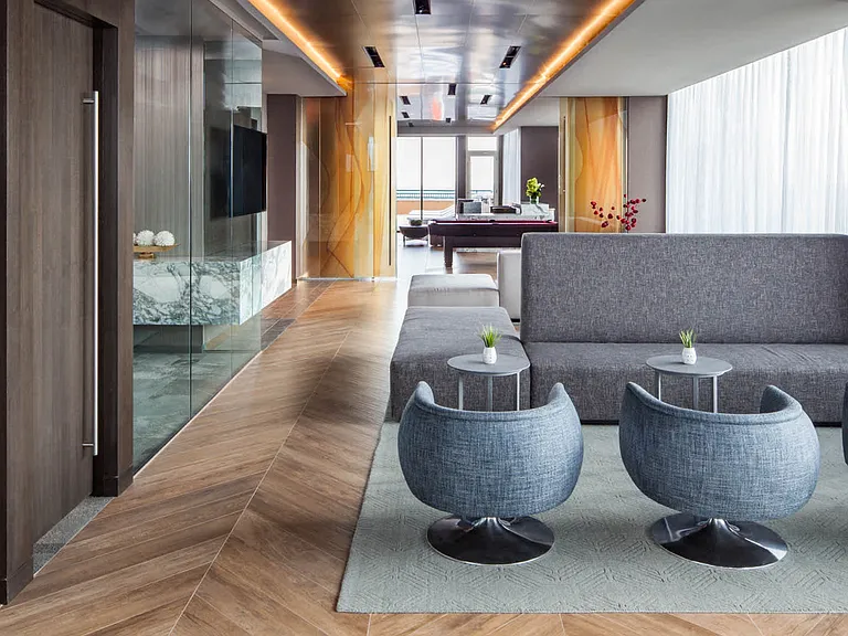 Resident Lounge with Wi-Fi and Pool Table