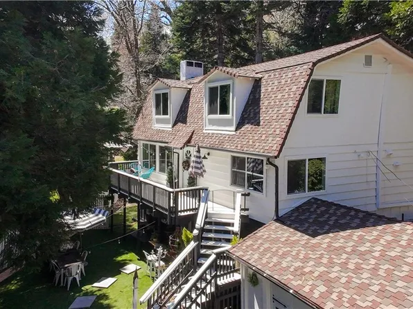220 Oak Dr, Lake Arrowhead, CA 92352