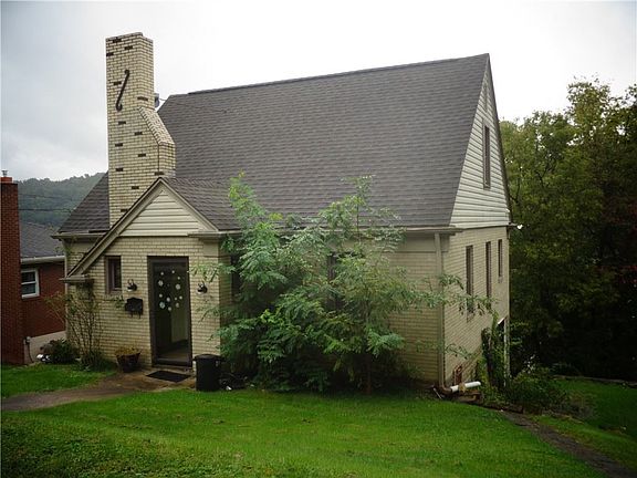 2nd image of 164 Schaffer Ave