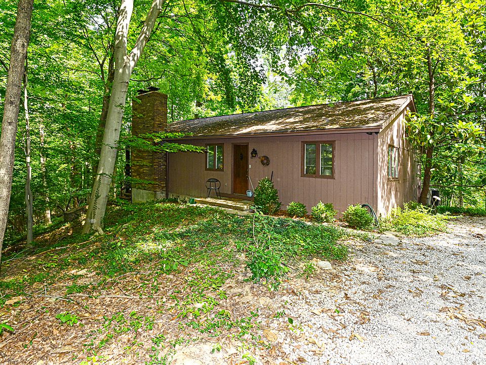 1st image of 122 Lafayette Ln