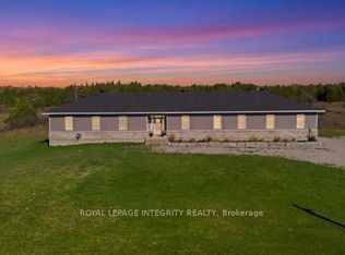 2064 Rosedale Rd N, Montague, ON K7A 0G2