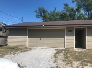 5635 NE 1st St, Des Moines, IA 50313