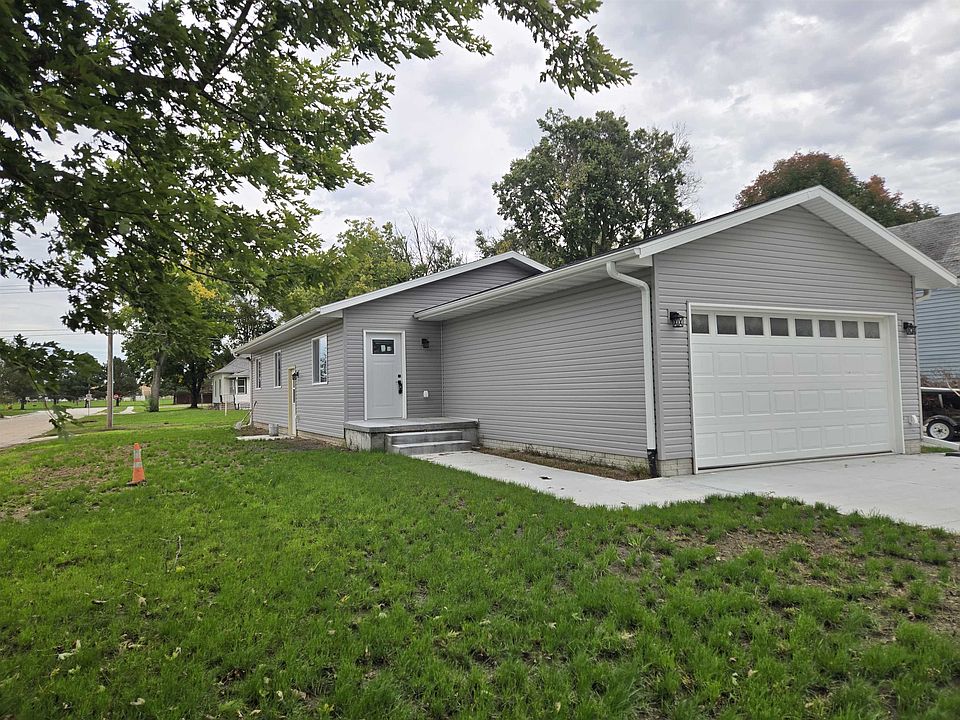 1st image of 116 W Cedar Ave