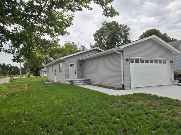 116 W Cedar Ave, Norfolk, NE 68701