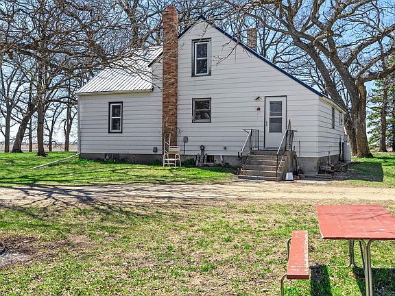 2nd image of 58446 150th St