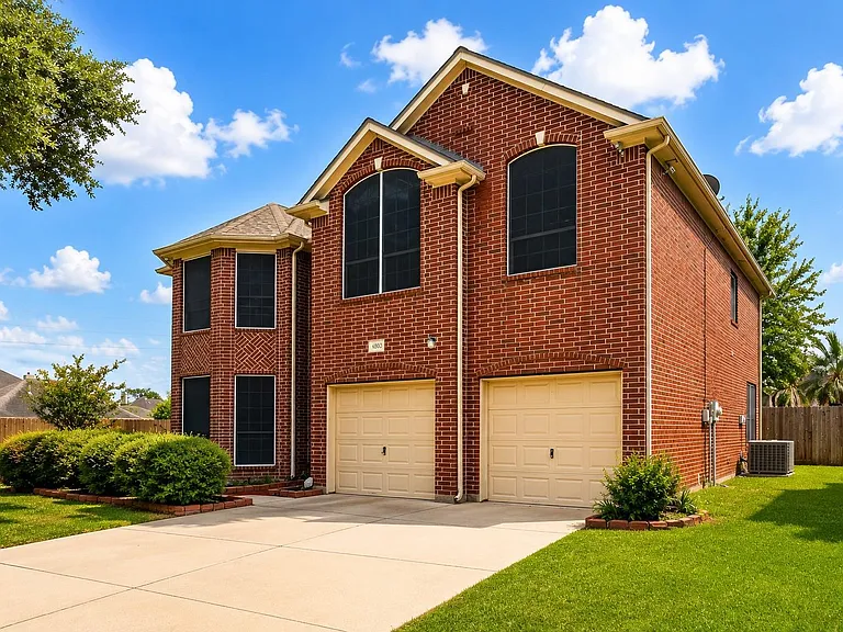 4803 Windcross Ct — Photo 3