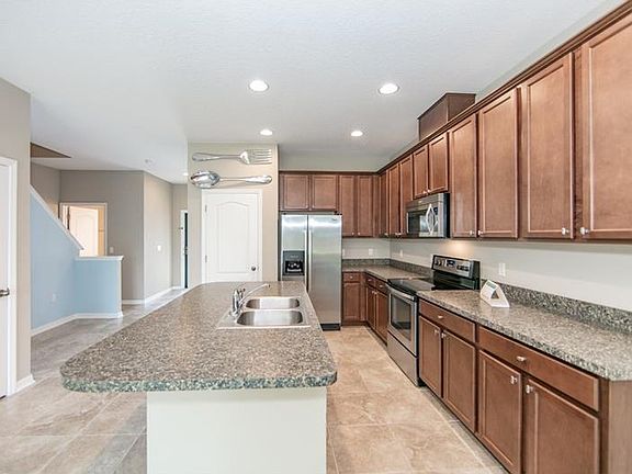 4th image of 2741 River Landing Dr