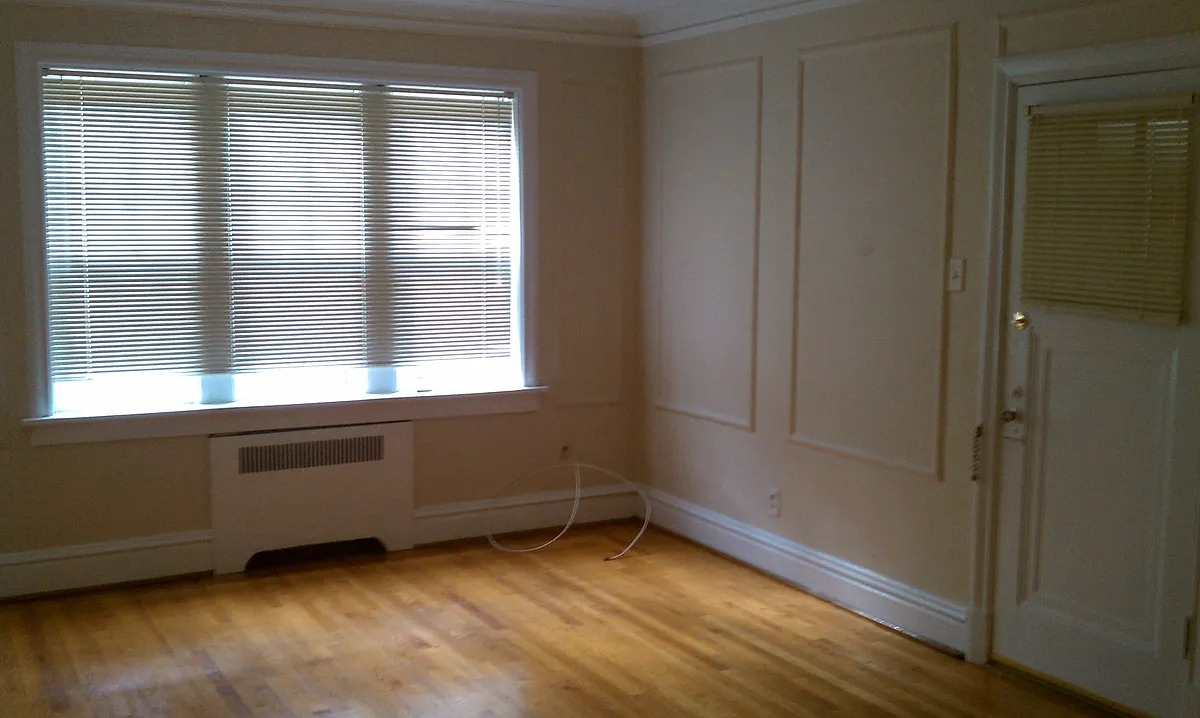 Building Photo - 7553 York Dr #2N