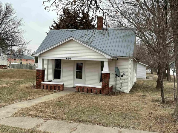 408 Sheppard Ave, Hildreth, NE 68947