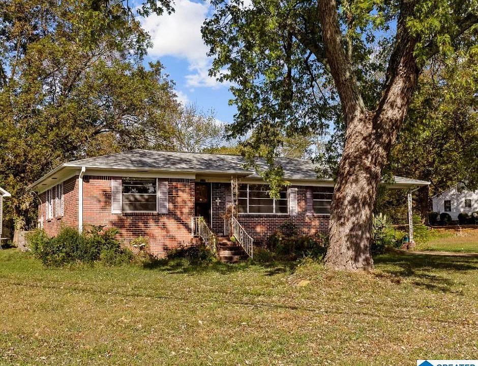 1st image of 512 Sunhill Rd NW