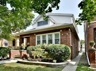 6121 N Austin Ave, Chicago, IL 60646