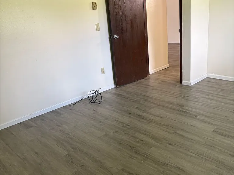 580 Knowlton St #101-204 — Photo 7