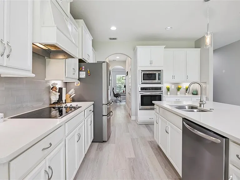 10224 Atwater Bay Dr — Photo 11