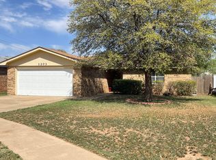 1203 Grover Ave, Lubbock, TX 79416