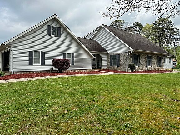 2nd image of 561 Puett Cove Cir
