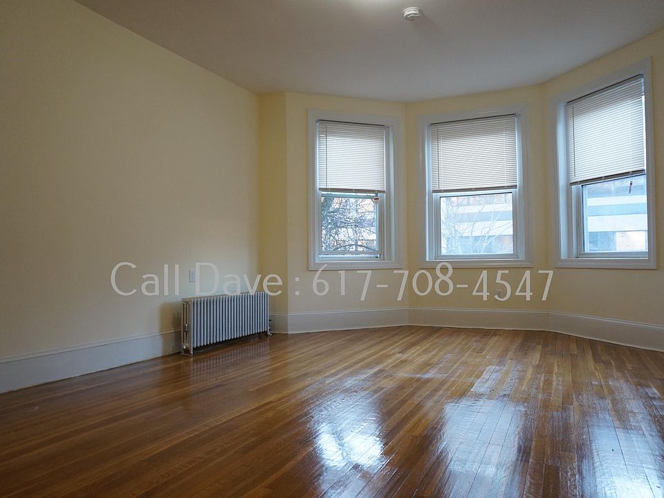 1st image of 11 Englewood Ave #775