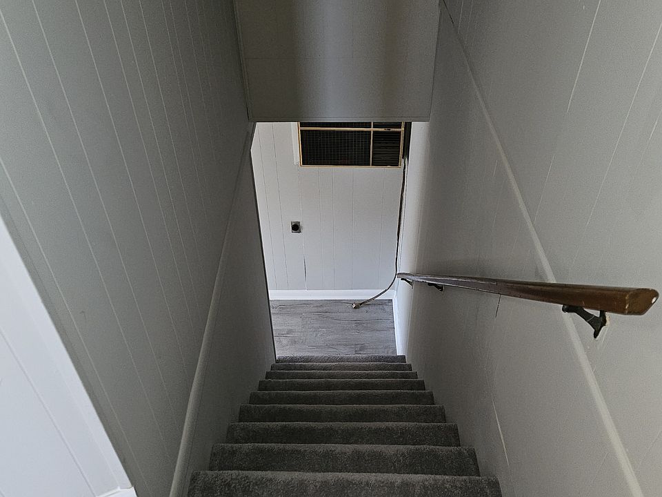 1st image of 321 W Main St #9