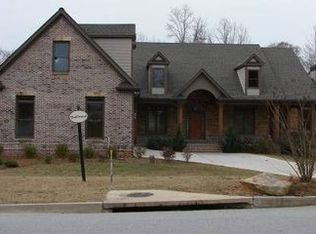 4732 Deer Creek Ct, Flowery Branch, GA 30542