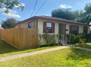 421 E 8th St, Alice, TX 78332