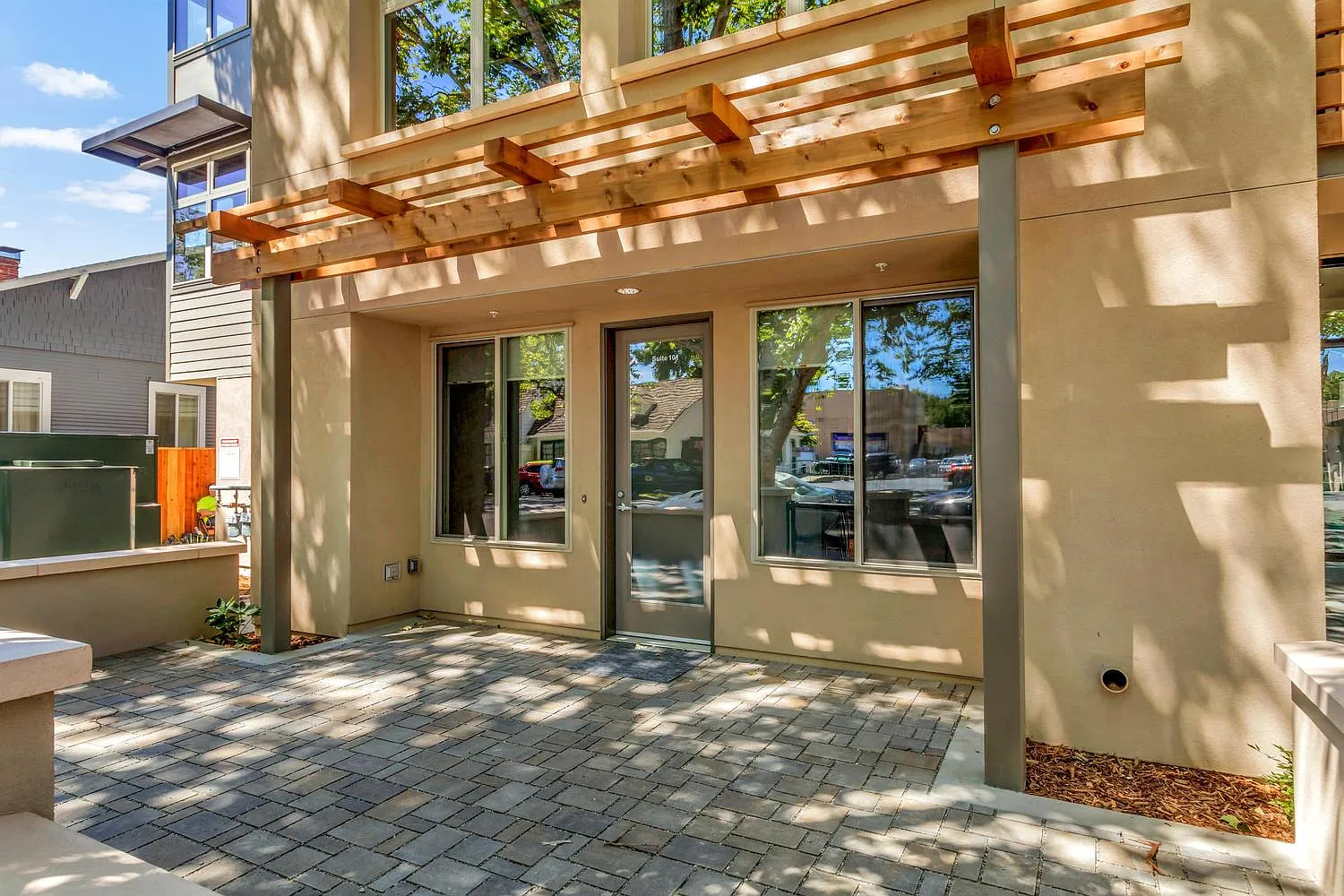 2 bed, 979 sqft, $2,800 — Photo 3