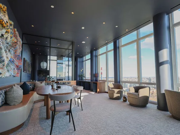 430 Main Street image 9 of 19