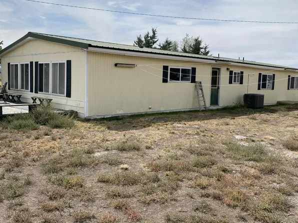 230 Lasa Dr, Mc Dermitt, NV 89421