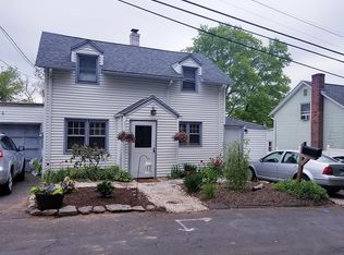 49 Grove St, Portland, CT 06480