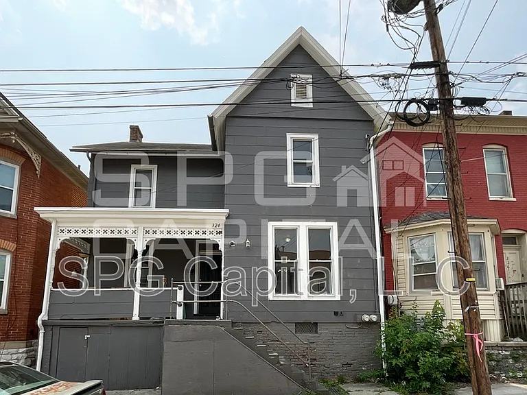324 N Franklin St #1/2 — Photo 1