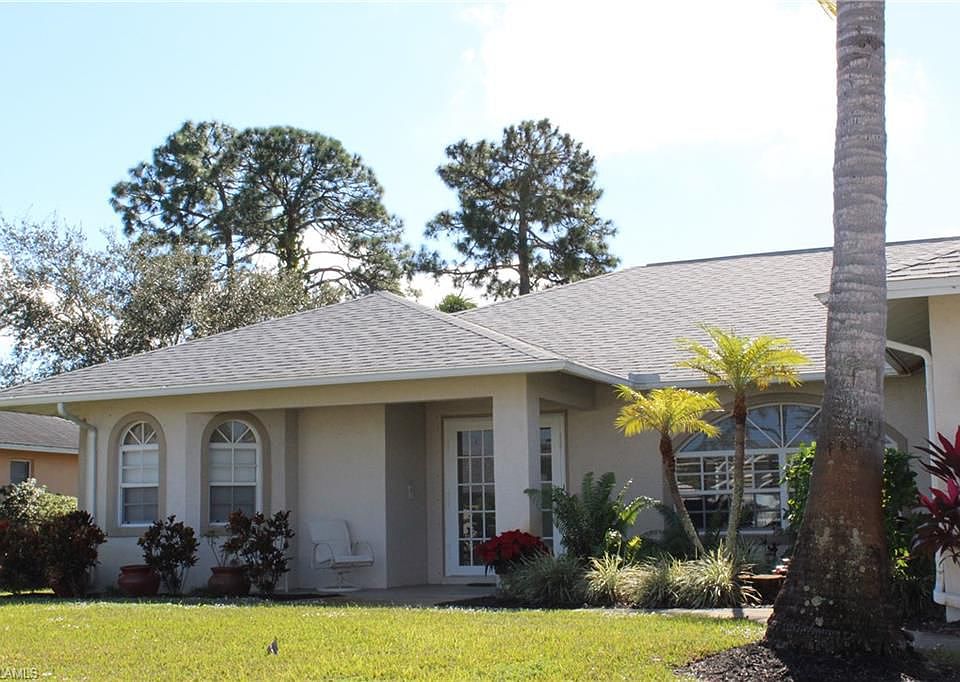 1st image of 9248 Cypress Dr N