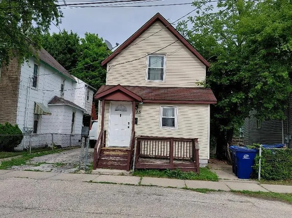 235 S West St, Waukegan, IL 60085