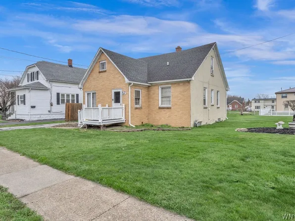 57 Martin Rd, Lackawanna, NY 14218