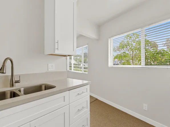 10900 Santa Monica Blvd, prime Westwood!, 10900 Santa Monica Blvd APT 1, Los Angeles, CA 90025