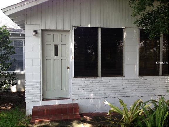 2nd image of 5429 N Orange Blossom Trl