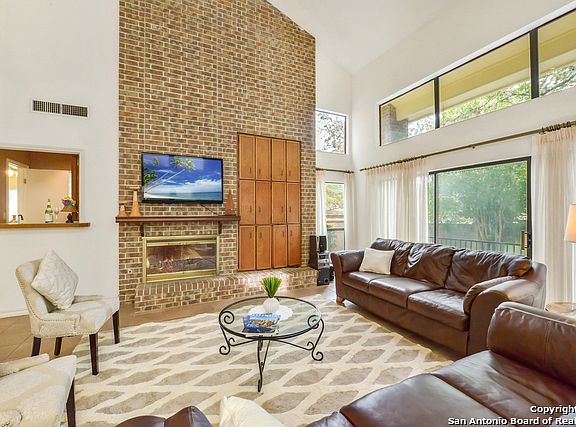 5th image of 3502 Elm Knoll St