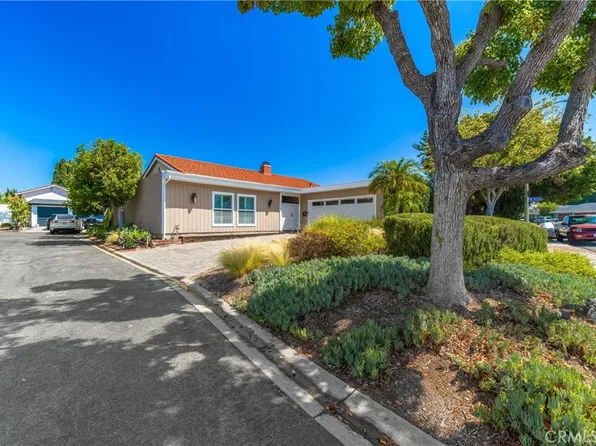 23291 Downland Rd, Lake Forest, CA 92630