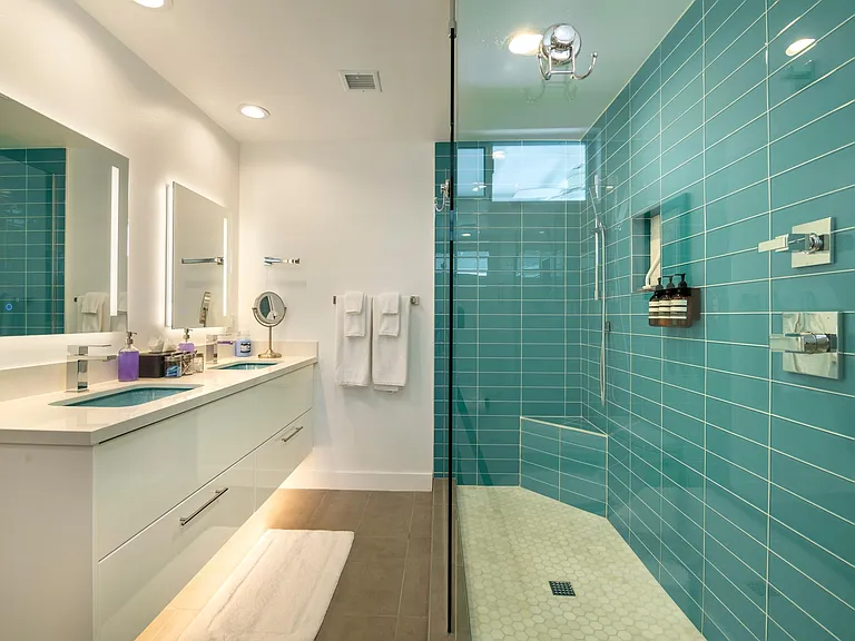 920 N Cerritos Dr — Photo 23