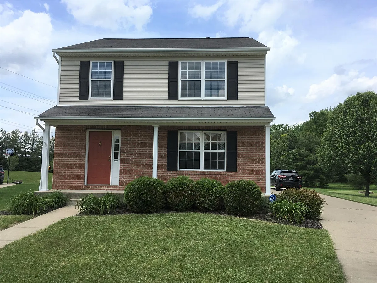 Front - 1517 Stableview Cir