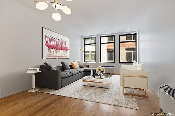 1st image of 252 7th Ave APT 8S